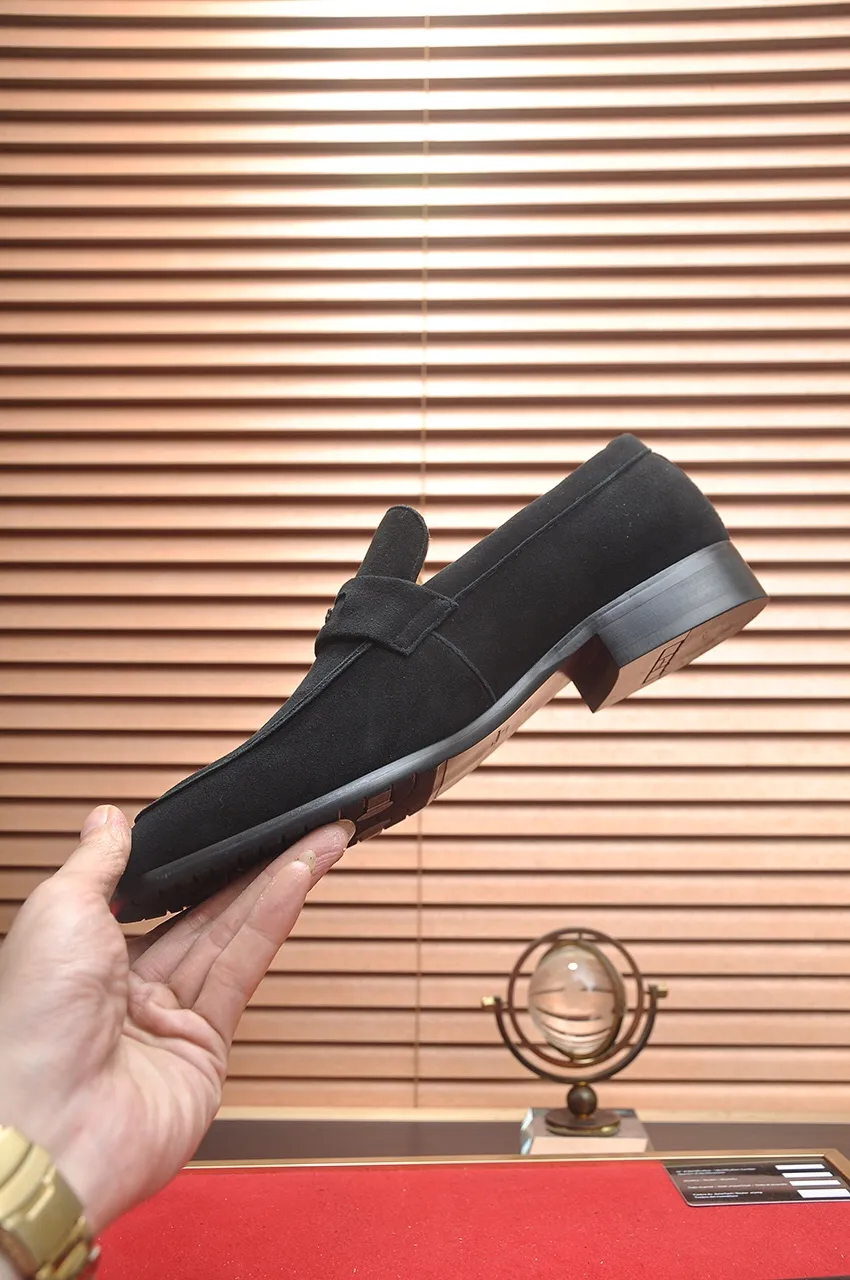 Men's shoes 💰520💶【Ferragamo/Ferragamo】The latest model in the counter. Original imported high-quality cowhide with open sides + imported 🐂 water-dyed cowhide lining + original luxury metal buckle + original combination outsole. No pressure for comparison. 38--45 (45 is custom-made and cannot be returned or exchanged)